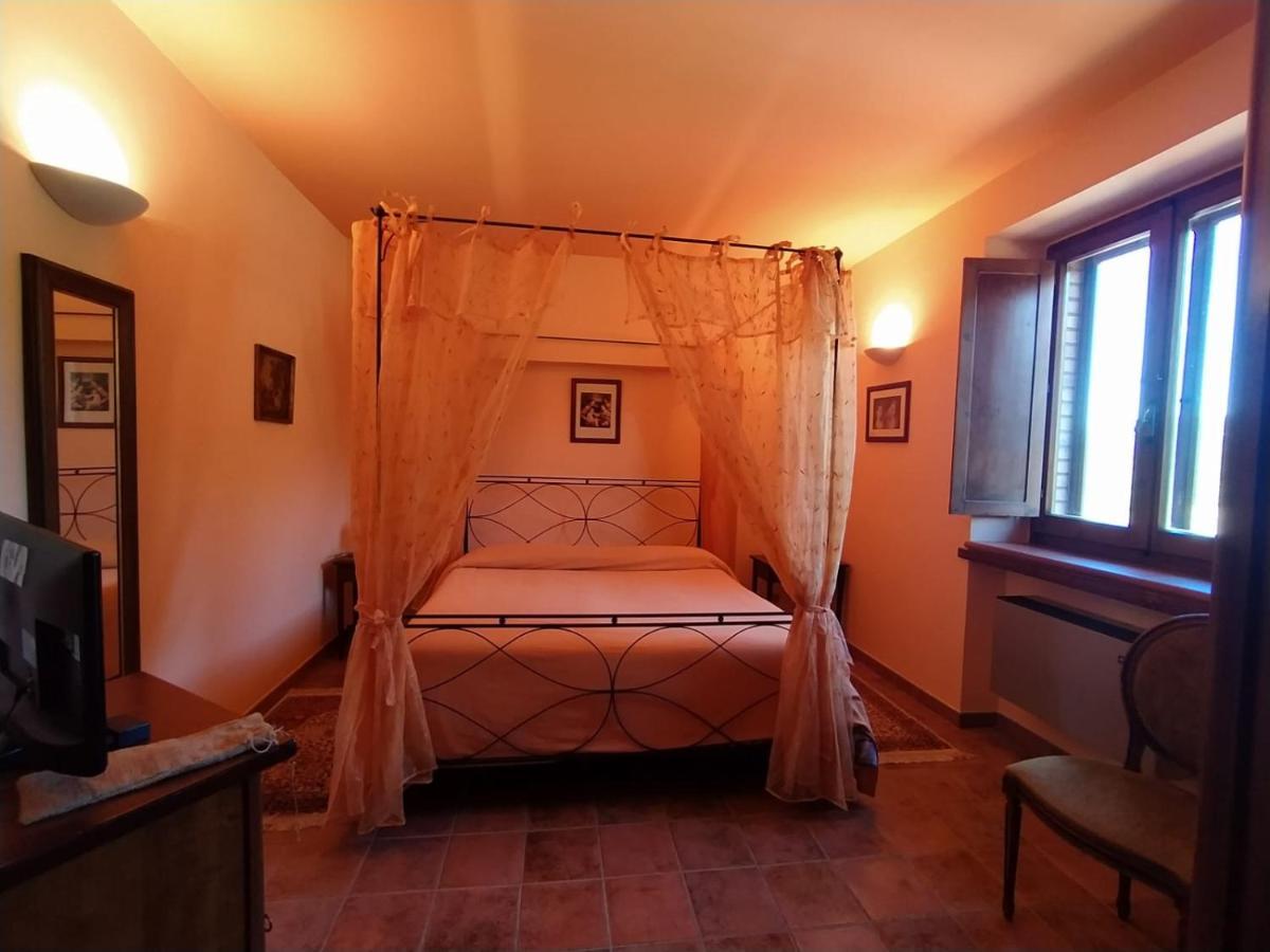 Il Colombaio Agriturismo Montegabbione Extérieur photo