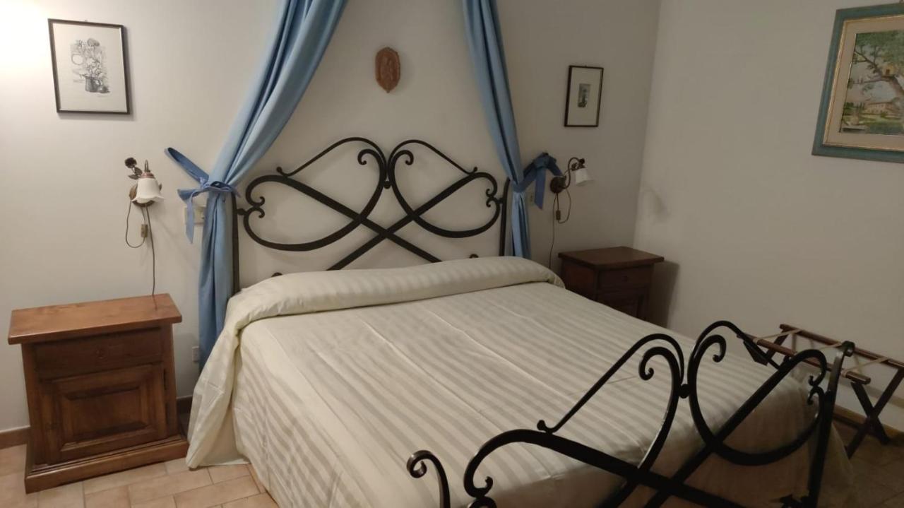 Il Colombaio Agriturismo Montegabbione Extérieur photo
